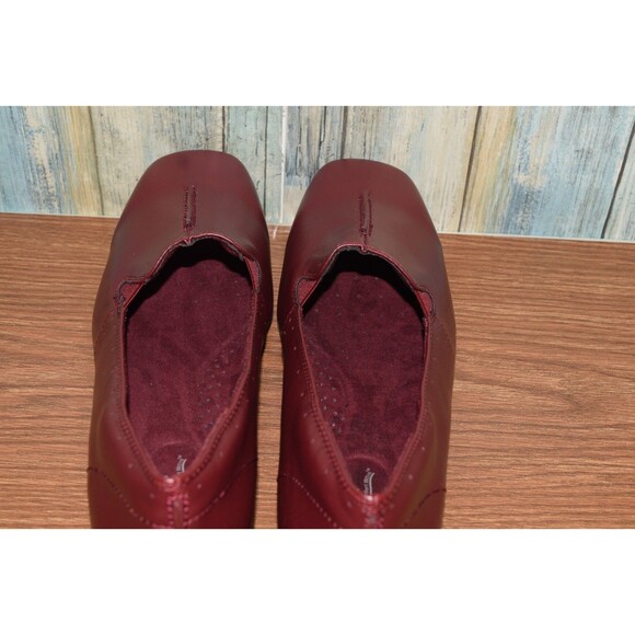 Easy Street Women's Slip-On Shoes Loafers Burgundy Red Comfort Flats Size 12 - Picture 8 of 12
